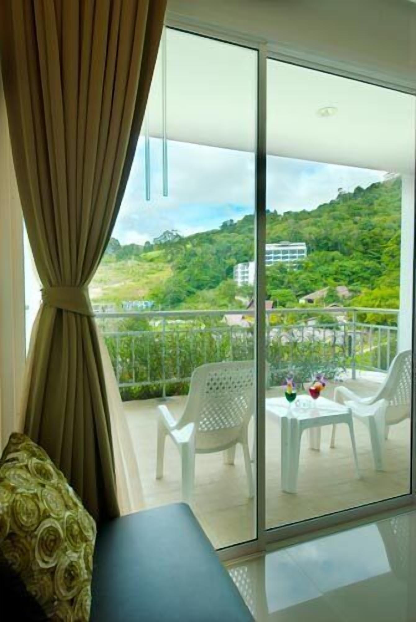 PS Hill Resort - SHA Plus Patong Exterior foto